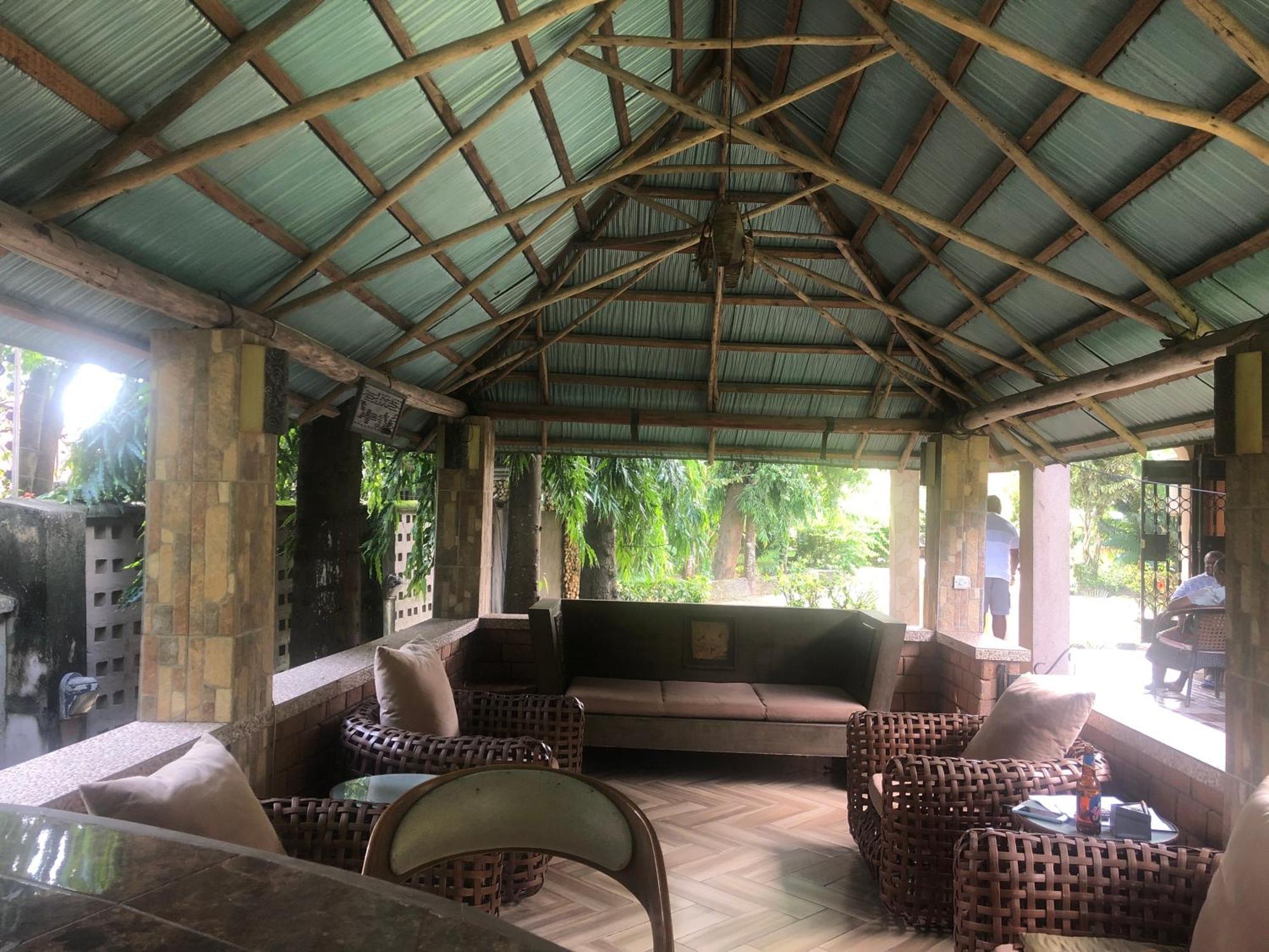 Tatys Homestay Dar es Salaam Zewnętrze zdjęcie