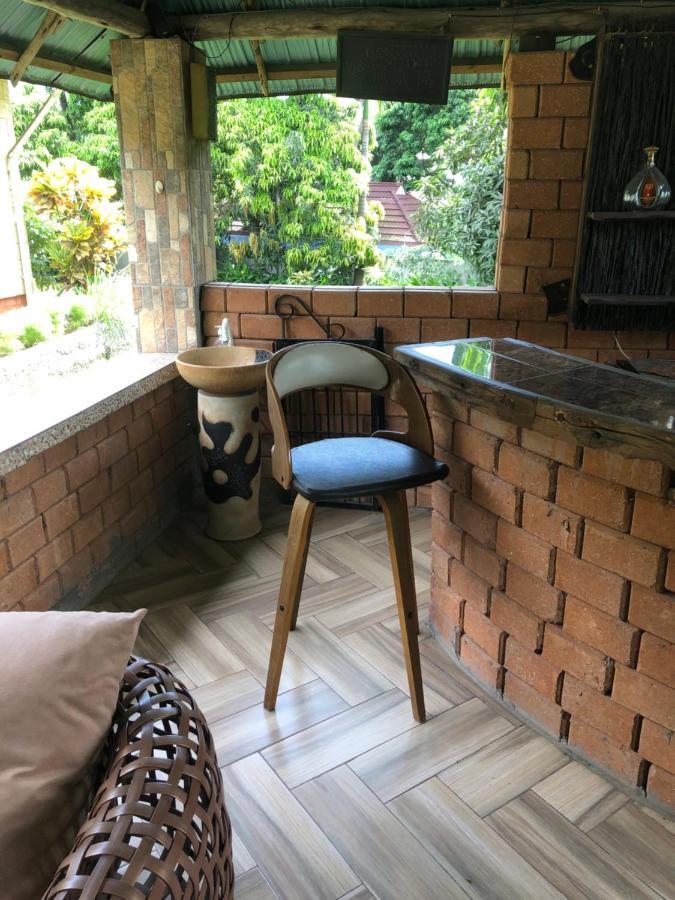 Tatys Homestay Dar es Salaam Zewnętrze zdjęcie