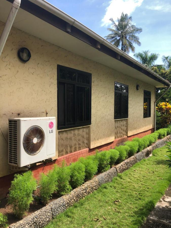 Tatys Homestay Dar es Salaam Zewnętrze zdjęcie